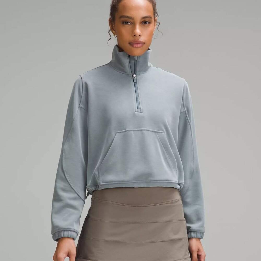 Brushed Softstream lululemon sz 2 light green 1/2 zip